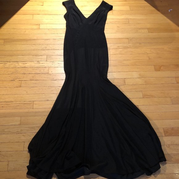 Brand New Women's Betsey & Adam Full-Length Mermaid-Cut Black Gown - Picture 6 of 16